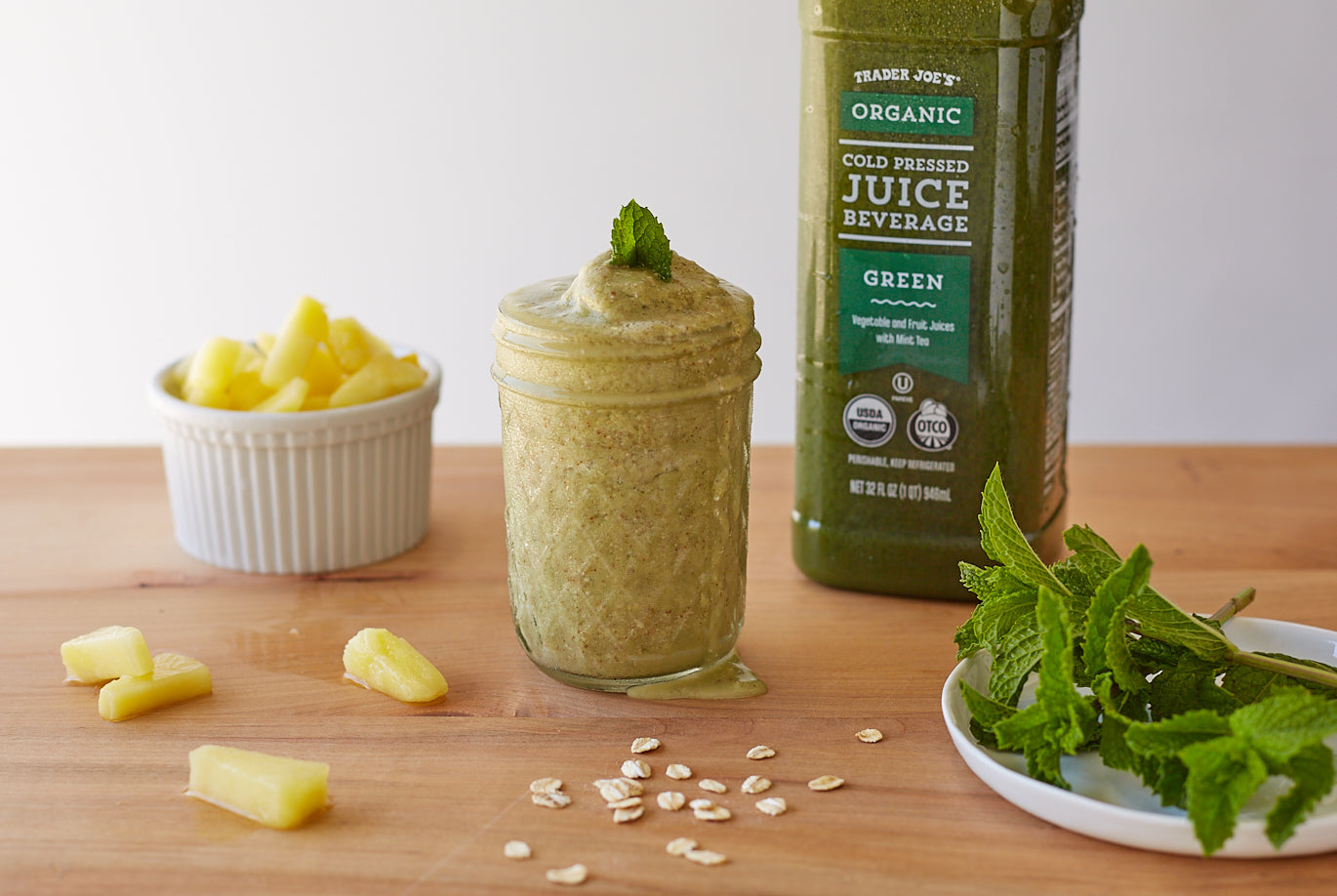 Organic Cold Pressed Green Juice Beverage